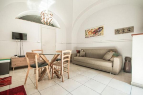 700M Dal Duomo - Centro Storico - WIFI Gratis - Elegant Stay